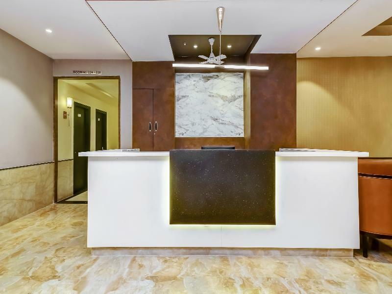 ホテルCapital O 28086 Sindhura Grand ハイデラバード エクステリア 写真