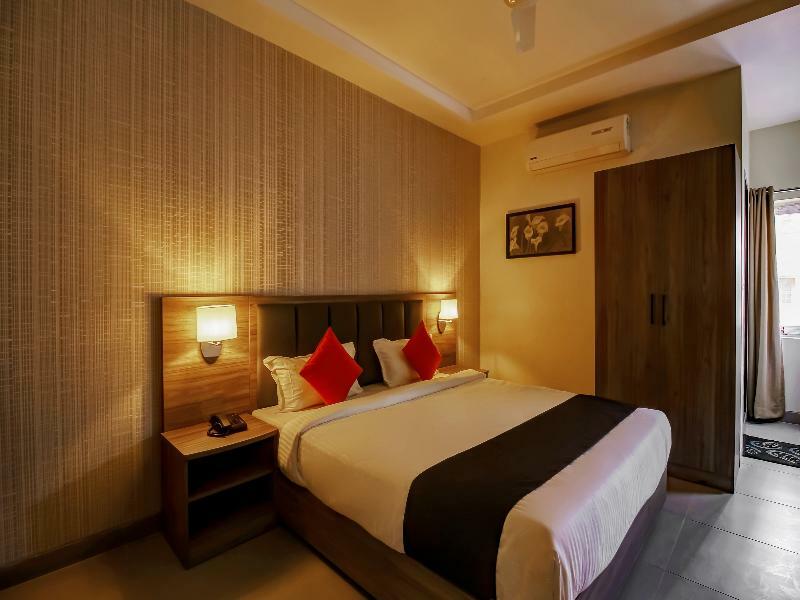 ホテルCapital O 28086 Sindhura Grand ハイデラバード エクステリア 写真